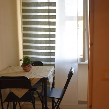 Apartment La Lanterna Di Franca E Cassio