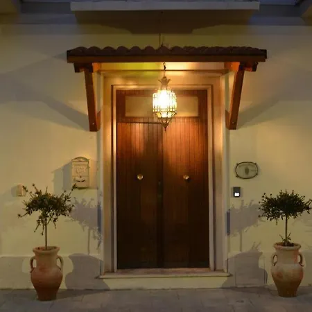 Apartment La Lanterna Di Franca E Cassio